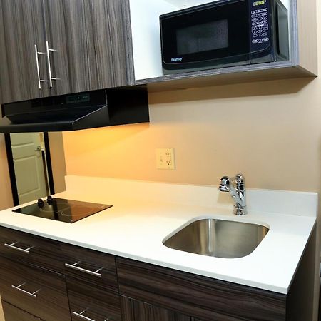 فندق أمريكاز بيست فاليو إن آند سويتس بريرفيل Prairieville المظهر الخارجي الصورة